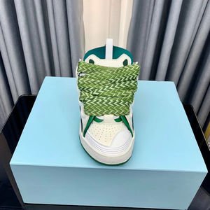 รองเท้าลำลองเพิ่มความสูงแบบใหม่ ดีไซน์หรูหรา สำหรับทั้งชายและหญิง พร้อมคุณสมบัติกันลื่นและสไตล์สปอร์ต - Product Image 4