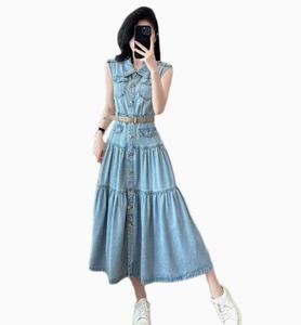 Vestido maxi vaquero sin mangas de alta gama para mujer con cuello con muescas y botones metálicos, vestido elegante - Product Image 6