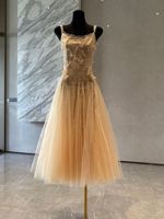 Bettergirl 2025 neues vietnamesisches Nischen-Design Spitzen-Patchwork mintgrünes Trägerkleid aus Netzstoff