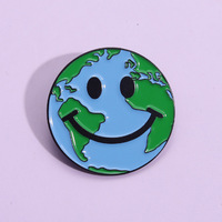Vente en gros d'épingles de visage souriant populaires protègent l'environnement protègent la terre épinglette en émail doux