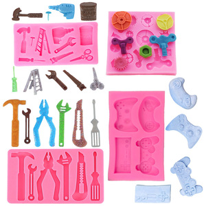 Moule en silicone pour gâteau <span class=keywords><strong>au</strong></span> <span class=keywords><strong>chocolat</strong></span>, décoration et façonnage <span class=keywords><strong>de</strong></span> desserts, avec motifs <span class=keywords><strong>de</strong></span> contrôleur <span class=keywords><strong>de</strong></span> jeu Hammer Gear et télécommande - Product Image 2