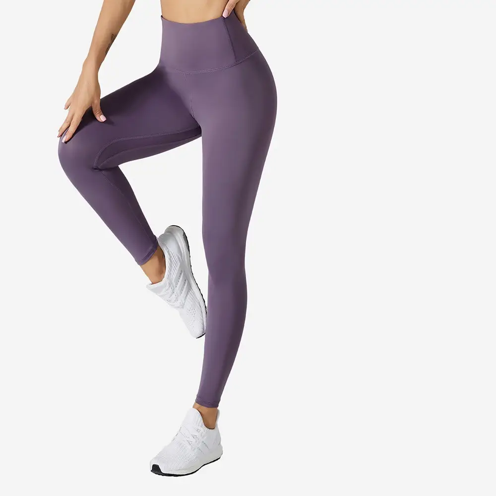 Yeni dikişsiz çıplak yüksek bel şeftali spor Yoga pantolon katı desen nefes çabuk kuruyan spor tayt kadınlar için