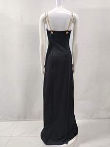 <span class=keywords><strong>Robe</strong></span> longue noire à fente haute Bettergirl 2026 avec boucle œil de poulet et double chaîne pour l'épaule - Product Image 4