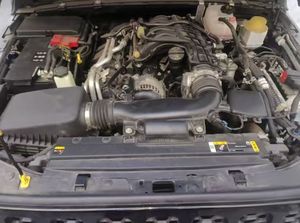 Camioneta <span class=keywords><strong>Jeep</strong></span> Gladiator Usada, 4 Asientos, Motor de Gasolina, 284HP - Product Image 2