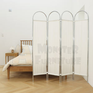 Perchero Serie UrbanChrome, Diseño Abierto Minimalista, Acabado Cromado de Alto Brillo, Borde de ABS Refinado, Esquinas Redondeadas, Bordes Suaves y Seguros - Product Image 4