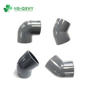 <span class=keywords><strong>Coude</strong></span> et raccords en <span class=keywords><strong>PVC</strong></span> à <span class=keywords><strong>45</strong></span> degrés en plastique gris personnalisés en usine Norme UPVC DIN pour les raccords de raccordement de tuyaux d'alimentation en eau - Product Image 3