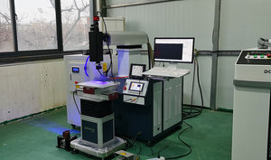 Máy hàn laser Yag sửa chữa khuôn 200W 300W 400W để sửa chữa khuôn. - Product Image 3