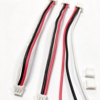 Faisceau de câbles personnalisé avec connecteur JST 3 broches, assemblage de câbles isolés en PVC rouge, noir et blanc pour système de contrôle de la réfrigération