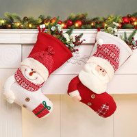 Figurine 3D en tissu vert avec dessus en peluche, motif Gnome, Bonhomme de neige, Renne, pour décoration de Noël à suspendre à l'arbre