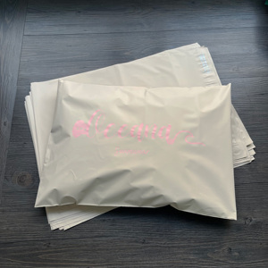Biodegrade Custom Logo 10*13 inch Poly Mailers Peach Self Adhesive Tear Proof Mailing Bags Large Postage Bags - Product Image 2