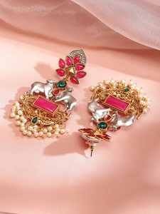 Pendientes Chandabali con Dijes de Vaca, Chapados en Oro con Esmalte Rosa y Adornados con Kundan, Hechos a Mano, Producto al por Mayor Personalizable - Product Image 4