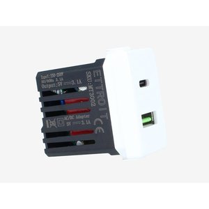 Módulo de Enchufe de Cargador Blanco con 2 Puertos USB-A de 3.1A + USB Tipo C, Adaptador de Cargador USB Compatible con Bticino Matix - Product Image 5