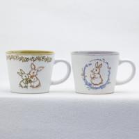Mug en céramique vintage motif lapin tacheté, bordure florale, intérieur émaillé contrastant, cadeaux d'affaires, logo personnalisé, réutilisable