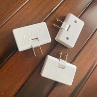 Cantell US Plug Convertisseur de prise rotatif Un sur trois Extension à 180 degrés Multi Plug Mini Slim Adaptateur de voyage sans fil