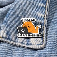 Pin Lencana Logam Hewan Kartun dengan Slogan Keren