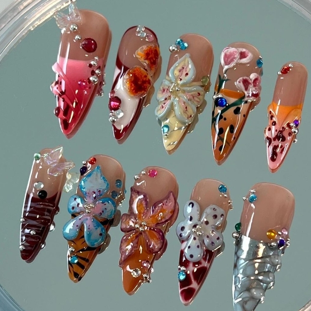 2026 Hot Trend Long Nails Custom Reusable Handmade Press on Nails With Glue DIY Factory Direct Wholesale
