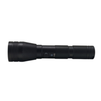 Lampe torche LED 700LM de notre usine, 44 ans d'expérience, portée de 291M, étanche IP65, rechargeable par USB, mise au point réglable, utilisation d'urgence