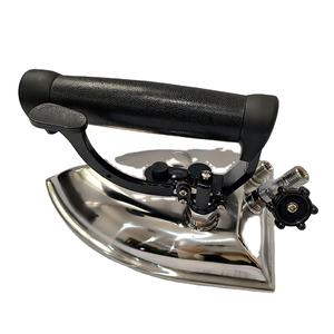 <span class=keywords><strong>Planche</strong></span> <span class=keywords><strong>à</strong></span> <span class=keywords><strong>vapeur</strong></span> noire fonctionnant avec la chaudière de table de repassage de machine de repassage <span class=keywords><strong>pour</strong></span> l'utilisation de magasin de blanchisserie d'usine de vêtement - Product Image 1