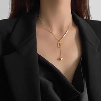 N664 Collier de mode pour femme, pendentif lettre anglaise (26 lettres), bijoux de luxe légers en or 18 carats, cadeaux
