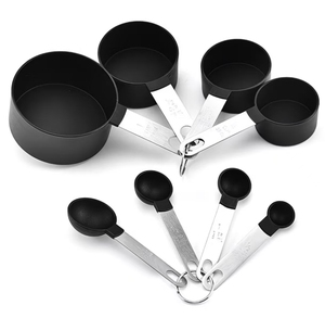 Juego <span class=keywords><strong>de</strong></span> 8 Tazas y Cucharas Medidoras <span class=keywords><strong>de</strong></span> Acero Inoxidable con Mango <span class=keywords><strong>de</strong></span> Plástico Negro Mate, <span class=keywords><strong>Utensilios</strong></span> para Cocina y Repostería - Product Image 1