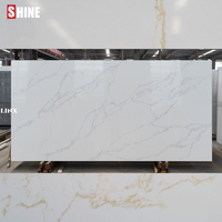 Dalles de pierre de quartz en livraison directe 3200x1600mm – Grande réduction pour les plans de travail de salles de réunion de bureau