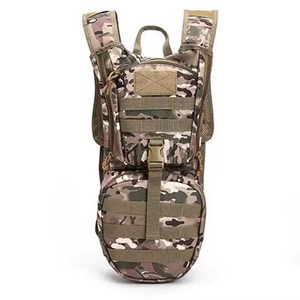 Sac à dos d'hydratation tactique de survie 2L, 2,5L, 3L, imperméable, en nylon renforcé, pour la randonnée, le camping et les aventures en plein air - Product Image 1
