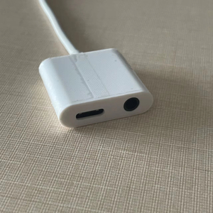 <span class=keywords><strong>2</strong></span>合1快速充电C型USB C集线器，带全新USB C至3.5毫米音频插孔转换器笔记本电脑交流输出 - Product Image 5