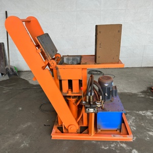 Petite machine automatique de fabrication de briques creuses en argile et de blocs <span class=keywords><strong>isolants</strong></span>, faible investissement, marque BO XIU pour l'Angola - Product Image 6