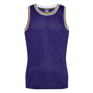 Maillot de basket-ball en gros, style streetwear, tenue de sport confortable, maillot de basket-ball personnalisé fabriqué au Pakistan - Product Image 1