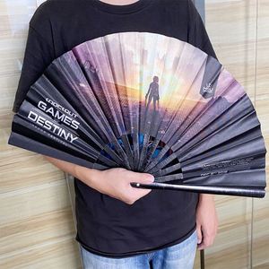 Grand Ventilateur Pliable de 33 CM avec Poignée en Bambou Écologique, Impression Personnalisée Style Féerique et Grand Son de Clapet - Product Image 4