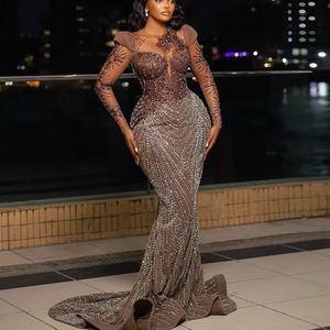 <span class=keywords><strong>Motivi</strong></span> filettati <span class=keywords><strong>oro</strong></span> abito da sposa tessuto con disegni in <span class=keywords><strong>oro</strong></span> abbinato a ornamenti da sposa abito da festa - Product Image 1