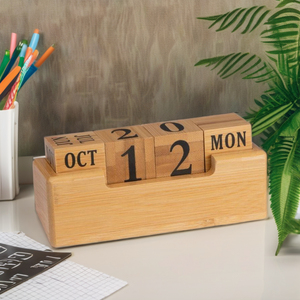 2025 Eco-Friendly Bamboo Wooden Block Table Calendar Office Desktop Decorations Business Promotional Gift Perpetual Calendar