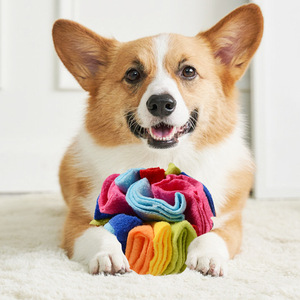 Juguete de Pelota Olfativa para Perros y Gatos de Poliéster con Función de Escondite de Comida - Product Image 1