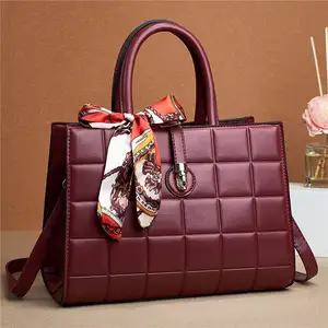 High Quality Fashion Women's Handbags Vintage Ladies Embossing Crossbody Bags Leather Bags For Ladies