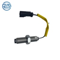 Capteur de vitesse de rotation du moteur diesel d'excavatrice pour E320c E323C E320B C9 6V-2455 6V2455 Pièces de machines de construction