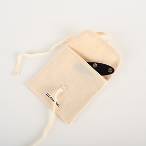 Caja de Joyería Texturizada Beige con Logotipo Personalizado, con Bolsa de Algodón, Juego de Caja de Regalo de Cartón Rígido de Lujo para Collar, Anillo y Pulsera - Product Image 3