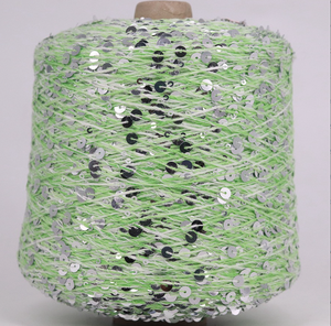 <span class=keywords><strong>Kingeagle</strong></span> Bán Buôn Tiêu Chuẩn Chất Lượng Dệt Kim Kim Loại Polyester Sequin Sợi Kim Loại Phản Quang Hạt Chất Lượng Cao Ưa Thích Sợi - Product Image 1