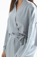 Robe de nuit en soie teintée pour femmes Robe longue Pyjama Vêtements de nuit Pyjama Ensembles de vente en gros 100% Vêtements d'hiver en soie pour femmes tissées adultes