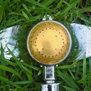 Aspersor Circular Metálico Uranshin, Cabezal de Aspersión de 360 Grados para Manguera, Aspersores Pequeños para Jardín con Cobertura de hasta 30 pies - Product Image 6