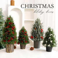 Vente en gros d'usine 18*18*32cm PE Cône de pin durable Ornements de Noël de bureau Scène de vacances Décoration de table d'arbre