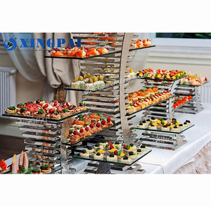 XINGPAI Attrezzatura <span class=keywords><strong>per</strong></span> Catering Nuziale, Set di Alzate <span class=keywords><strong>per</strong></span> Torte <span class=keywords><strong>in</strong></span> Acciaio Inox Martellato, Espositore di Lusso <span class=keywords><strong>per</strong></span> Buffet - Product Image 1