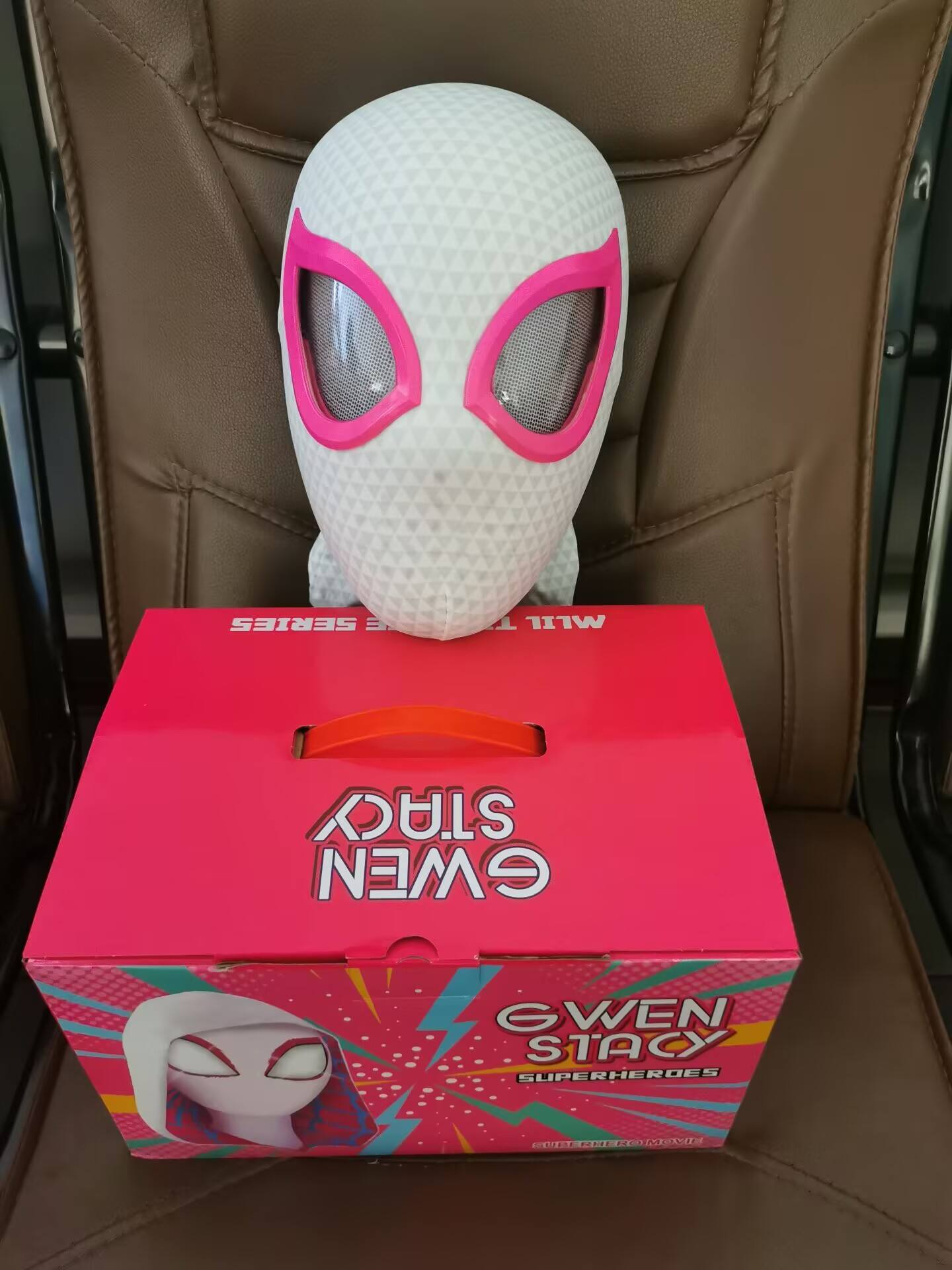 สีเทา + ชมพู