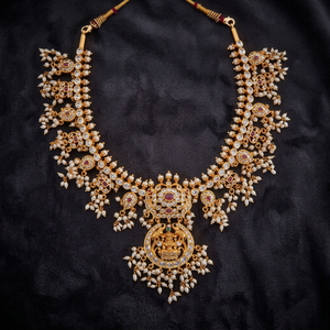 Collier court authentique en argent poli or pour femme, motif couronne - Bijou de collection hindou culturel - Product Image 3