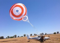 Système de parachute pour drone agricole, sac de parachute motorisé, fabrication de parachutes