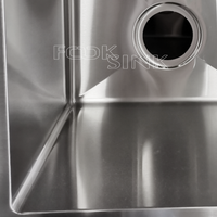 Évier de cuisine moderne et intelligent à double cuvette, évier carré en acier inoxydable SUS304 fait à la main en noir et or avec robinet cascade 316 Fregadero