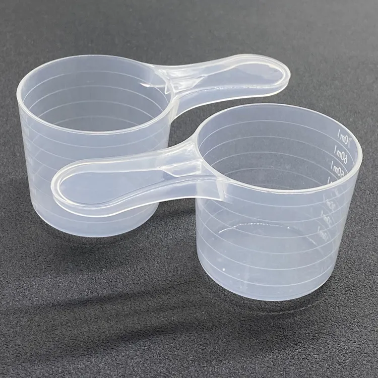 Couleur personnalisée 70ml Cuillère à mesurer en plastique de qualité alimentaire Cuillère à mesurer en plastique pour protéines en poudre Ensemble de tasses à mesurer