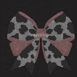 Personalización Bling Bowtie Hotfix Crystal Transfers Día deportivo Béisbol Voleibol Bowknot Flatback Strass Iron on Transfers DIY - Product Image 5