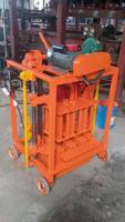 Machine à fabriquer des blocs de ciment de petite taille à prix d'usine, vente en Afrique QMY2-45