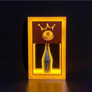 Porte-<span class=keywords><strong>Bouteille</strong></span> LED Rechargeable Lumière Jaune Lumineux <span class=keywords><strong>Champagne</strong></span> Affichage Alphabet Présentateur de Vin Design Unique Décorations de Fête - Product Image 4