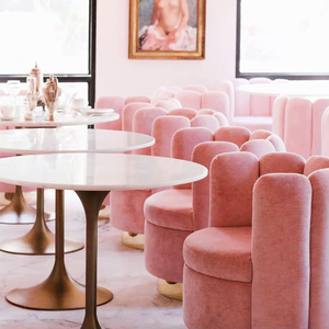 Mesa de Comedor y Sillas de Comedor Modernas de Terciopelo Rosa de Alta Calidad, Personalizadas, con Banco y Asientos de Banquete para Cafetería y Restaurante - Product Image 2